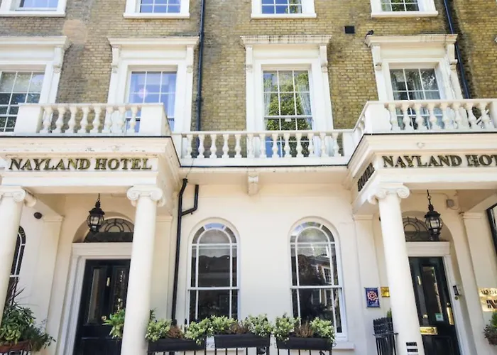 The Nayland Hotel